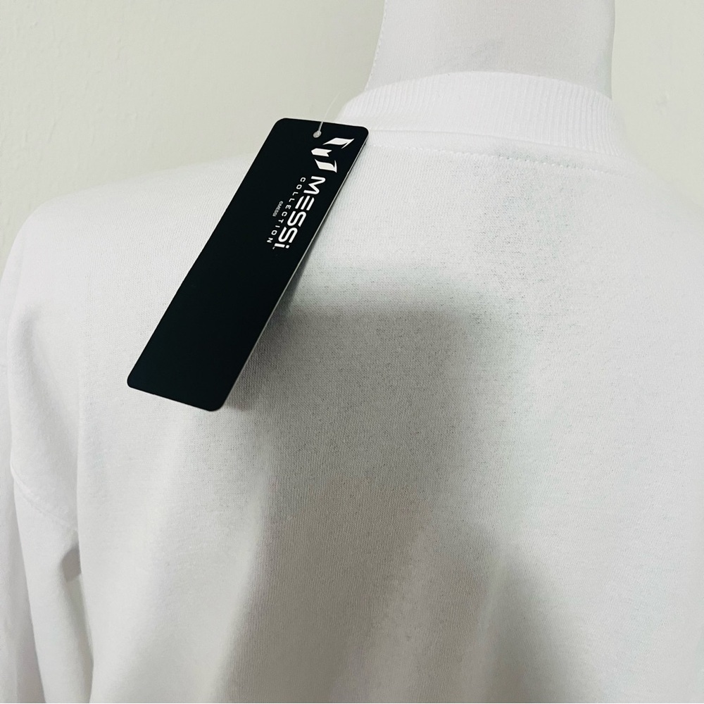 MESSI Girls XL White Graphic Crewneck Soccer Sweater NWOT Streetwear Casual - Picture 4 of 8